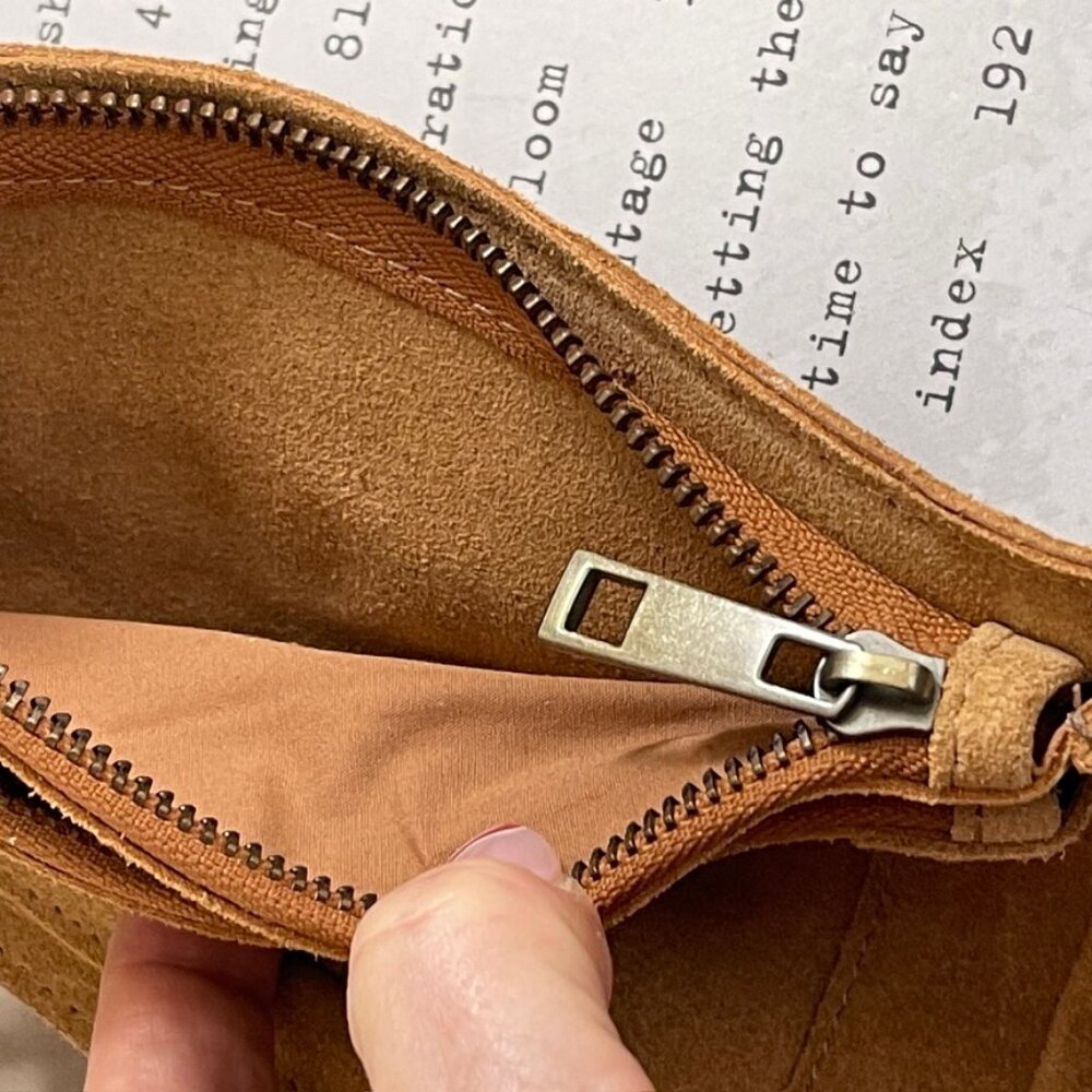 FREE PEOPLE "Avalon" Suede Leather Swing Bag in Caramel is New w/o Tags! - Picture 9 of 13